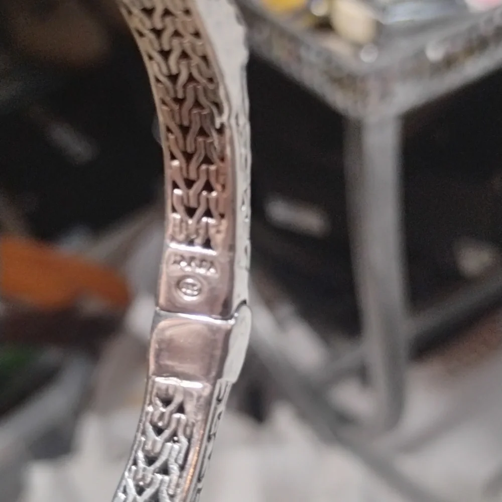 Sarda 925 Sterling Silver Bali Made Bangle Cuff With Brilliant Fire Gemstone - Picture 6 of 9